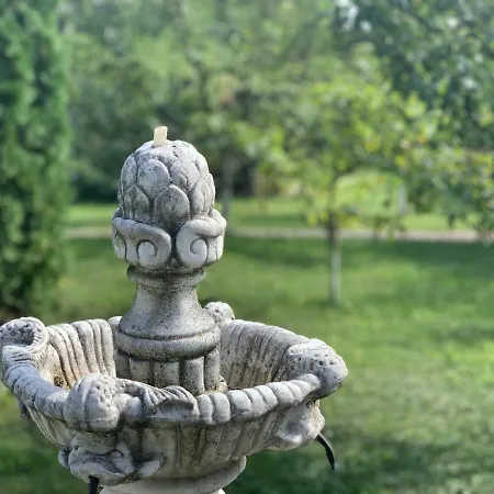 Dom Pielgrzyma Schr * Čenstochová