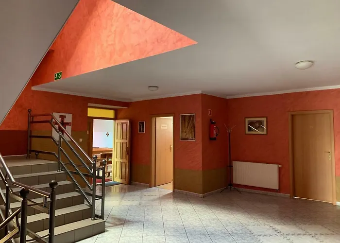 Dom Pielgrzyma Schr * Čenstochová